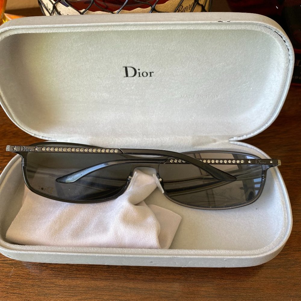 Christian Dior Vintage Sunglasses - Picture 2 of 14